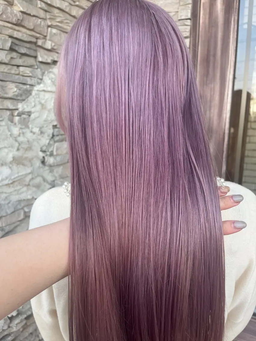カラー ブリーチ ラベンダーカラー ラベンダーピンク ピンクカラー 森 理音のヘアスタイル