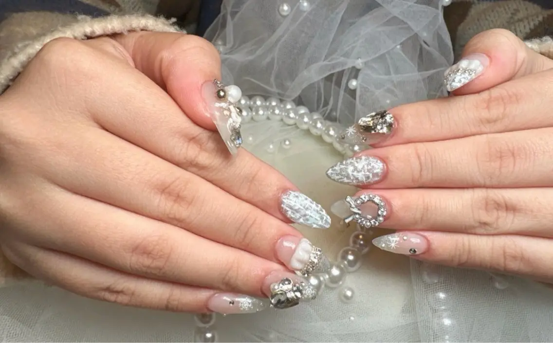 ネイル ハンドネイル WO MIAO💎のネイルデザイン