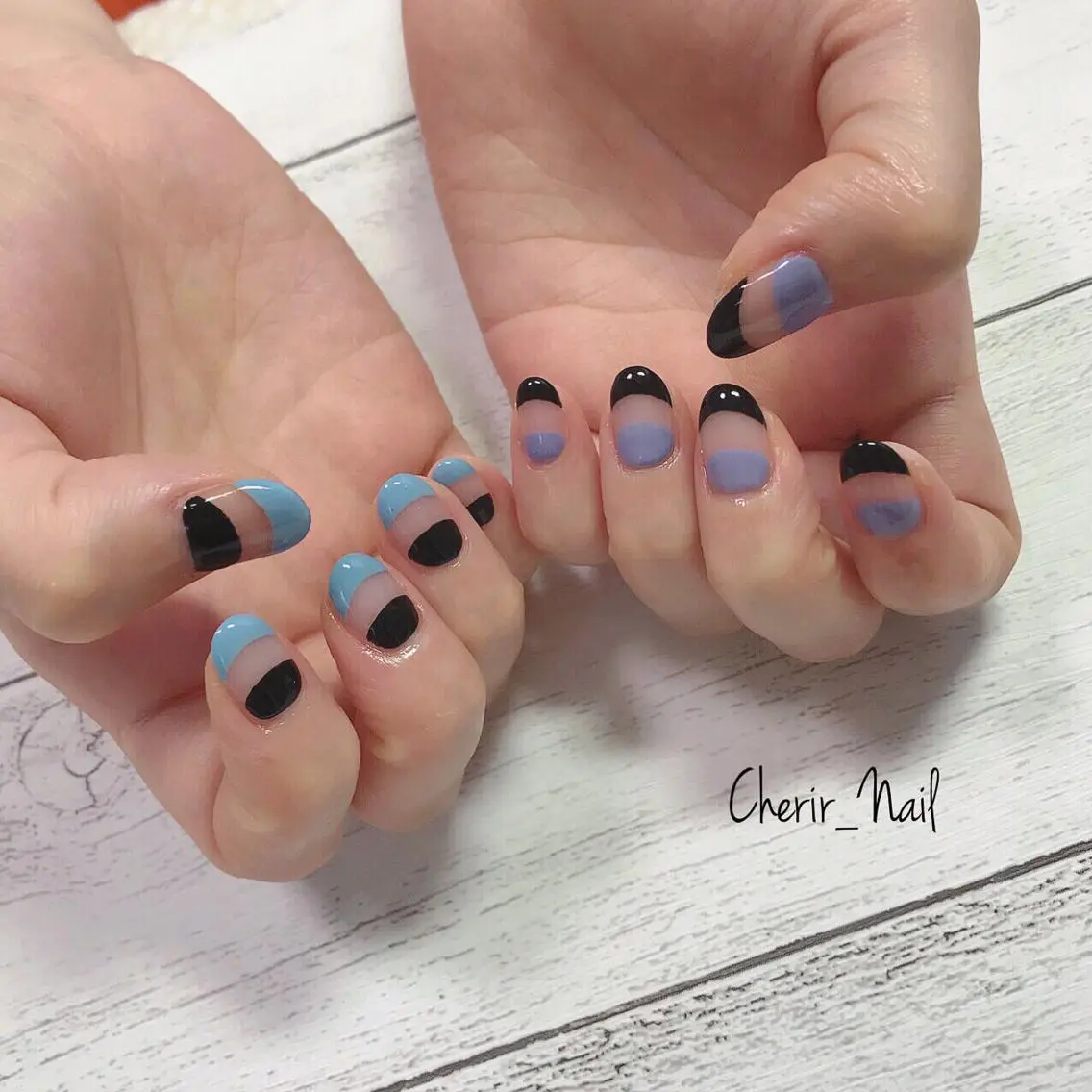 ネイル ブルー クリアネイル フレンチネイル ショートネイル Cherirnail kaoriのネイルデザイン