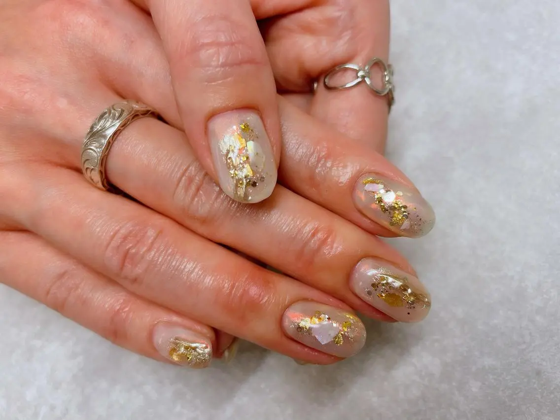 ネイル オーロラネイル 持ち込み ニュアンスネイル nail salon Aymのネイルデザイン