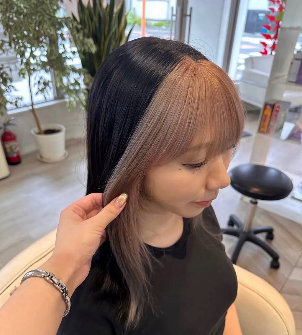 カラー ツートーンカラー ✂︎ mina✂︎のヘアスタイル