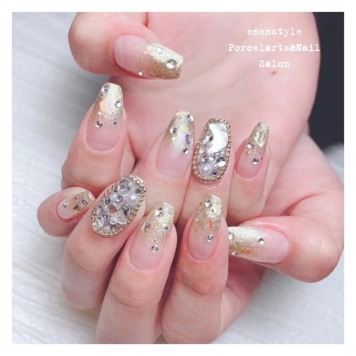 ミディアム ネイル 🐾enen style 🐾のネイルデザイン