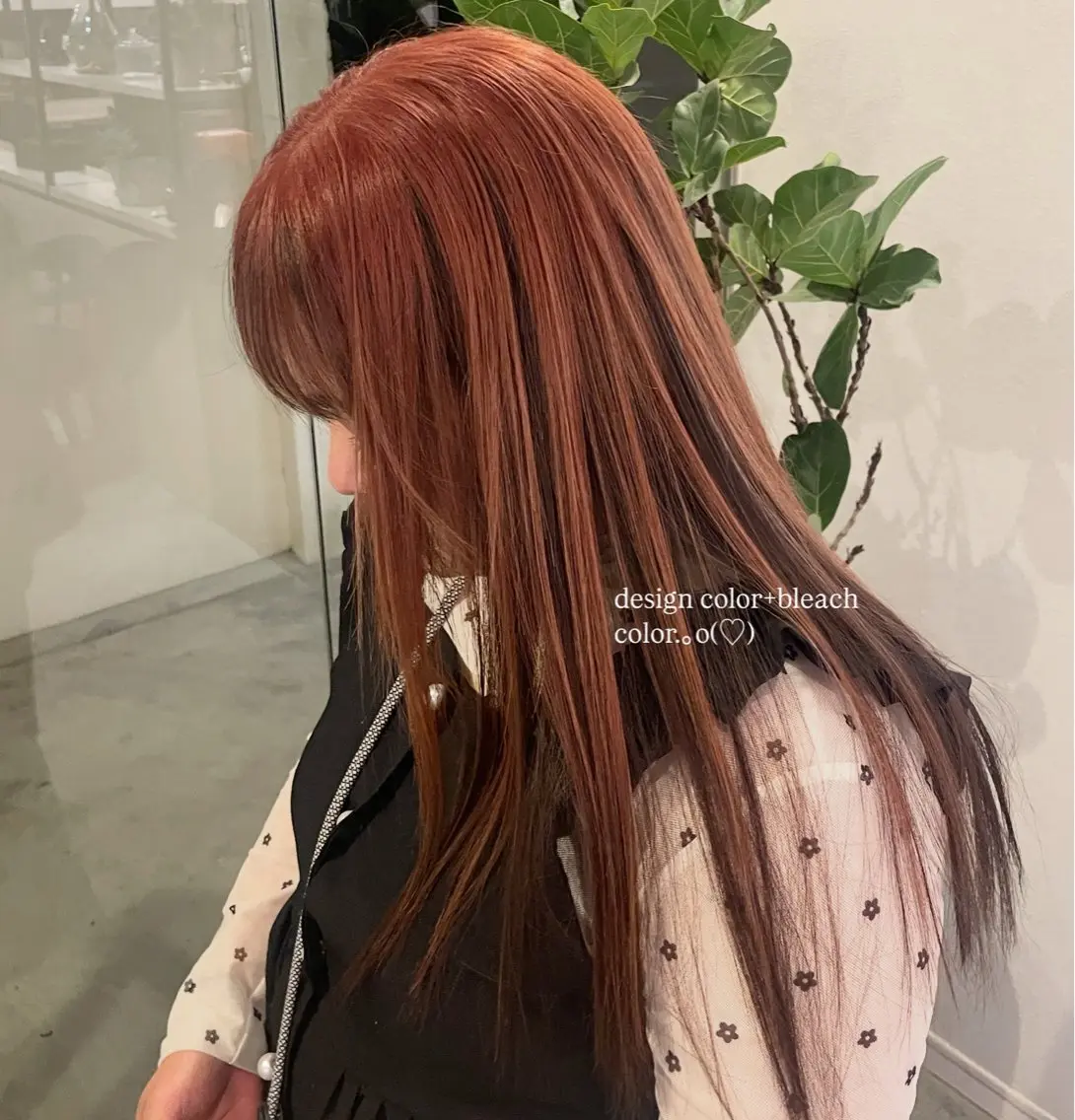 ロング 南場 智美のヘアスタイル