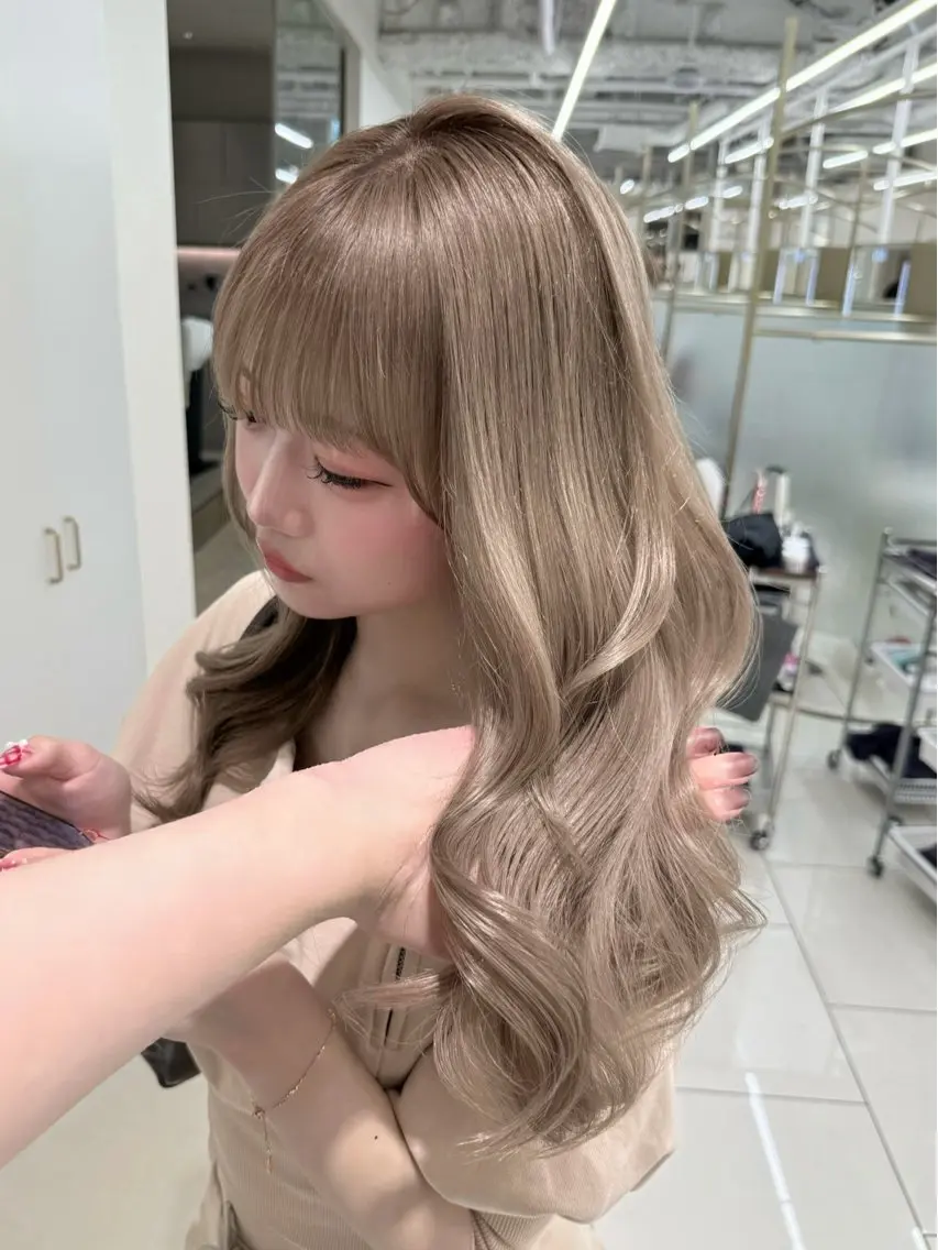 ロング 高村 旭加のヘアスタイル