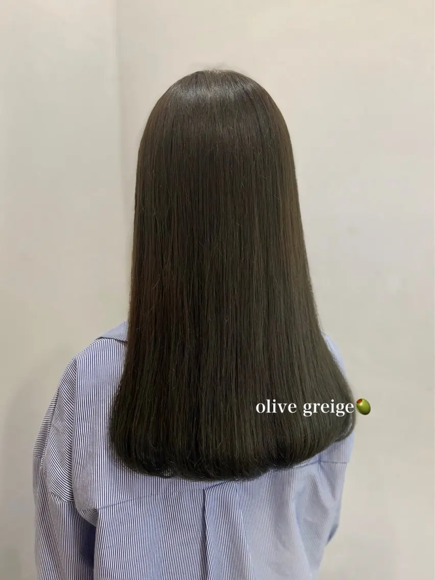 ロング カラー グレージュ オリーブグレージュ オリーブグレー Luana .Rioneのマツエク・マツパデザイン