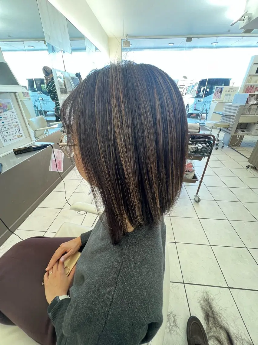 ショート カラー カット ヘアカラー 艶髪⭐️白髪ぼかし ⭐️田玉裕樹のヘアスタイル