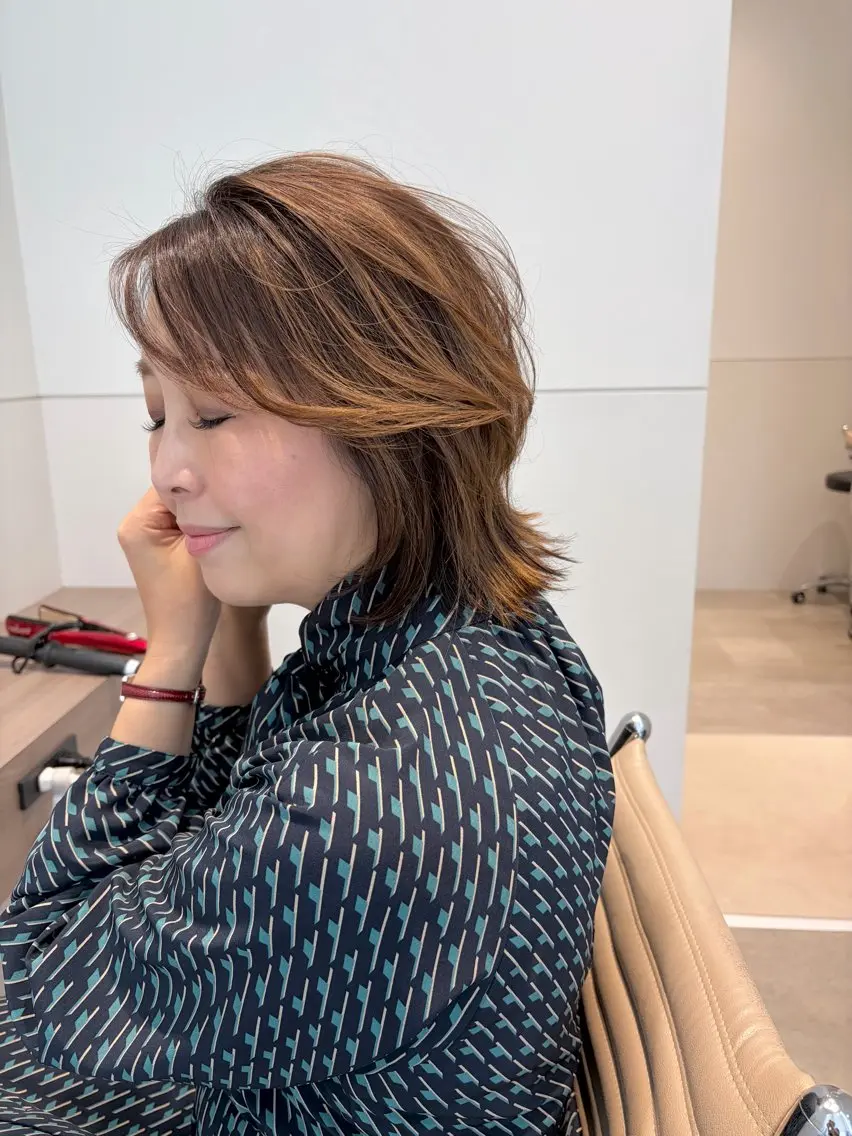 ショート カラー ハイライトカラー ハイライト カット ヘアカラー 透明感カラー* レイヤー/清水大地のヘアスタイル