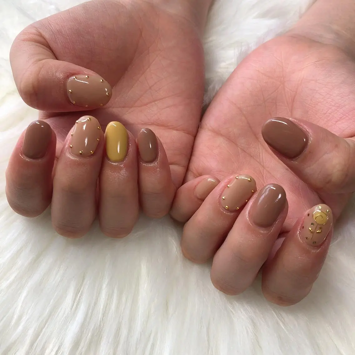 ネイル ハンドネイル 西岡 杏のネイルデザイン