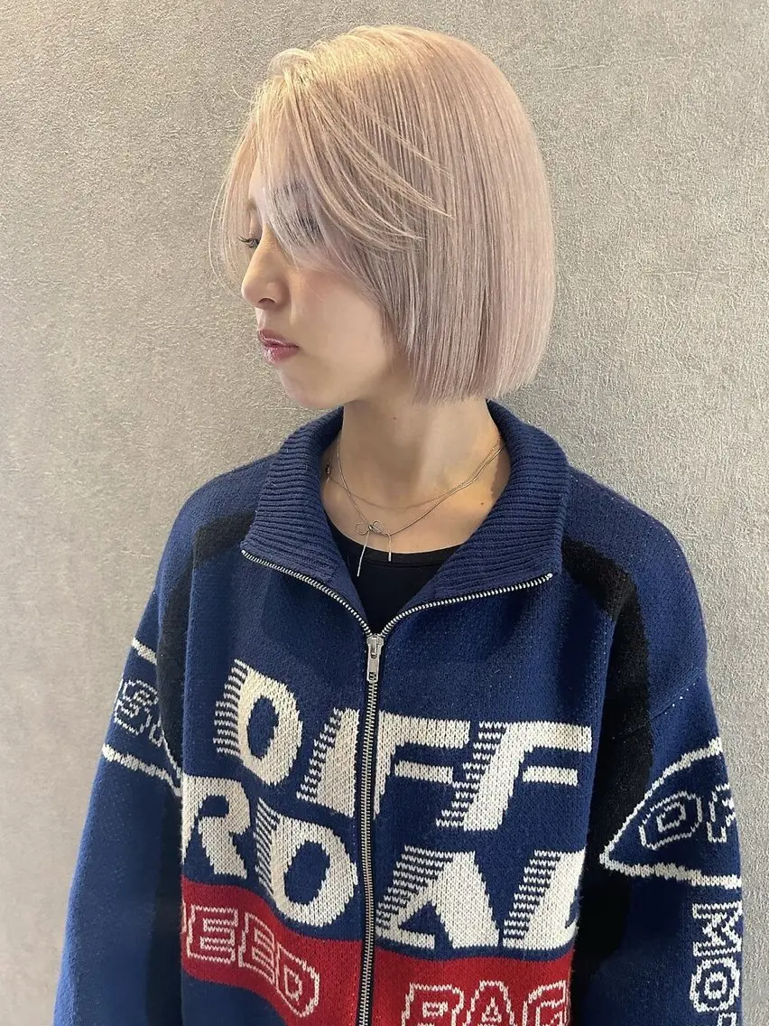 ショート カット 透明感カラー/ボブ 高野菜瑠のヘアスタイル