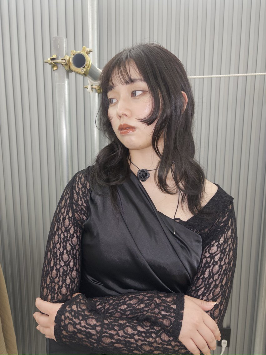 ロング 村上 恋愛のヘアスタイル
