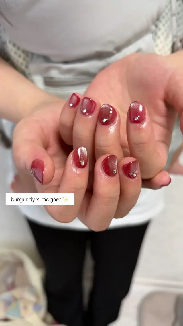 ネイル マグネットネイル MALI NAILのネイルデザイン