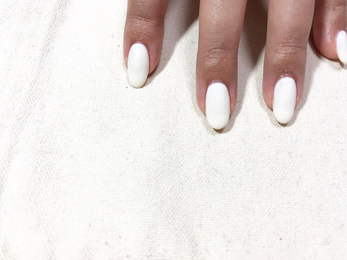 ネイル ハンドネイル フットネイル kiii.__ ✴︎*のネイルデザイン