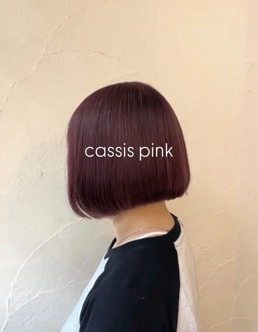 ミディアム カラー ヘアアレンジ ブリーチ カシス ピンクカラー 加藤あいり/大人 可愛いモテカラー♡のヘアスタイル