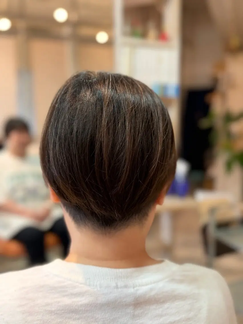 ショート 米村 夏枝のヘアスタイル