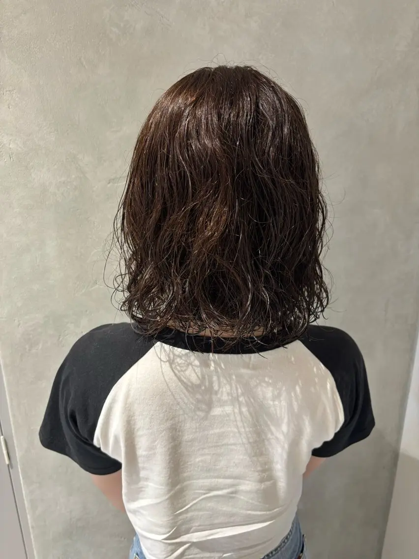 セミロング パーマ セミロングパーマ カット パーマ 大久保 愛のヘアスタイル