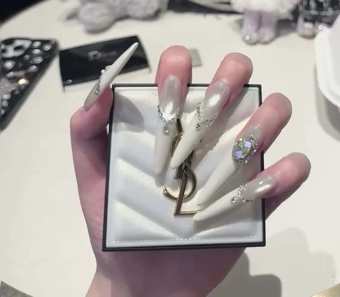 ネイル ハンドネイル MAY NAIL salon高田馬場のネイルデザイン