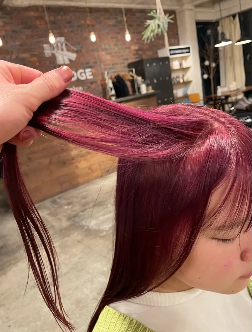 カラー ピンクカラー ヘアカラー トリートメント the BRIDGE 大橋伊織のヘアスタイル