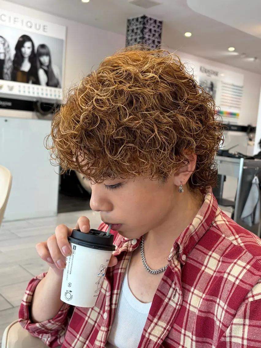 ミディアム パーマ メンズ カット パーマ メンズ ショート ・パーマ|ハルキのヘアスタイル