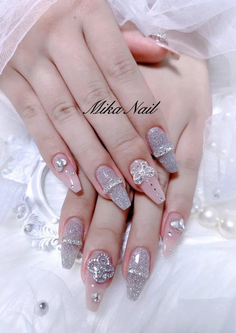 ネイル Mika Nailのネイルデザイン