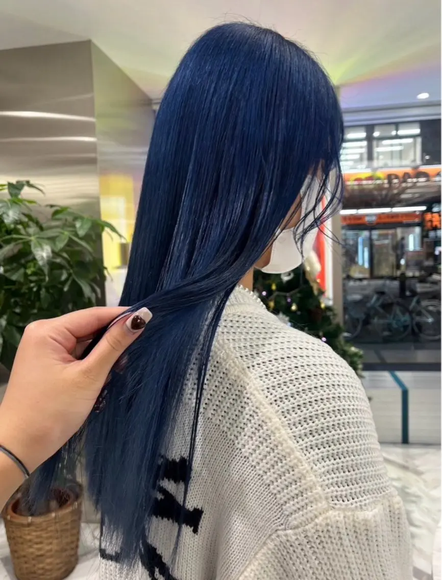 ロング ヘアカラー 透明感艶カラー✨️ NANAKA💋のヘアスタイル