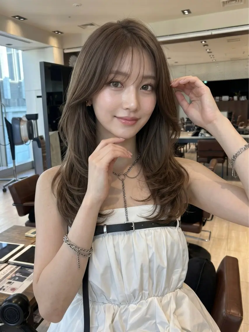 ロング カラー 透明感カラー レイヤーカット カット ヘアカラー トリートメント SHION/銀座 まとまるカット🩵のヘアスタイル