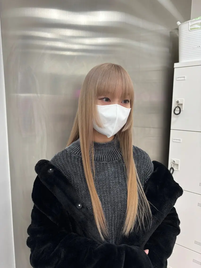 ロング キッズ 抜け感レイヤー︴ ニュアンスカラーのヘアスタイル