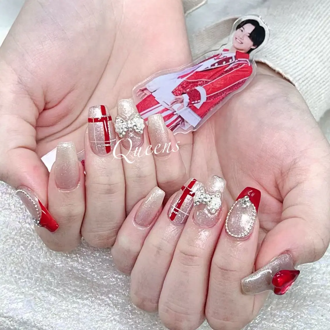 ネイル ハンドネイル Queens ひなのネイルデザイン