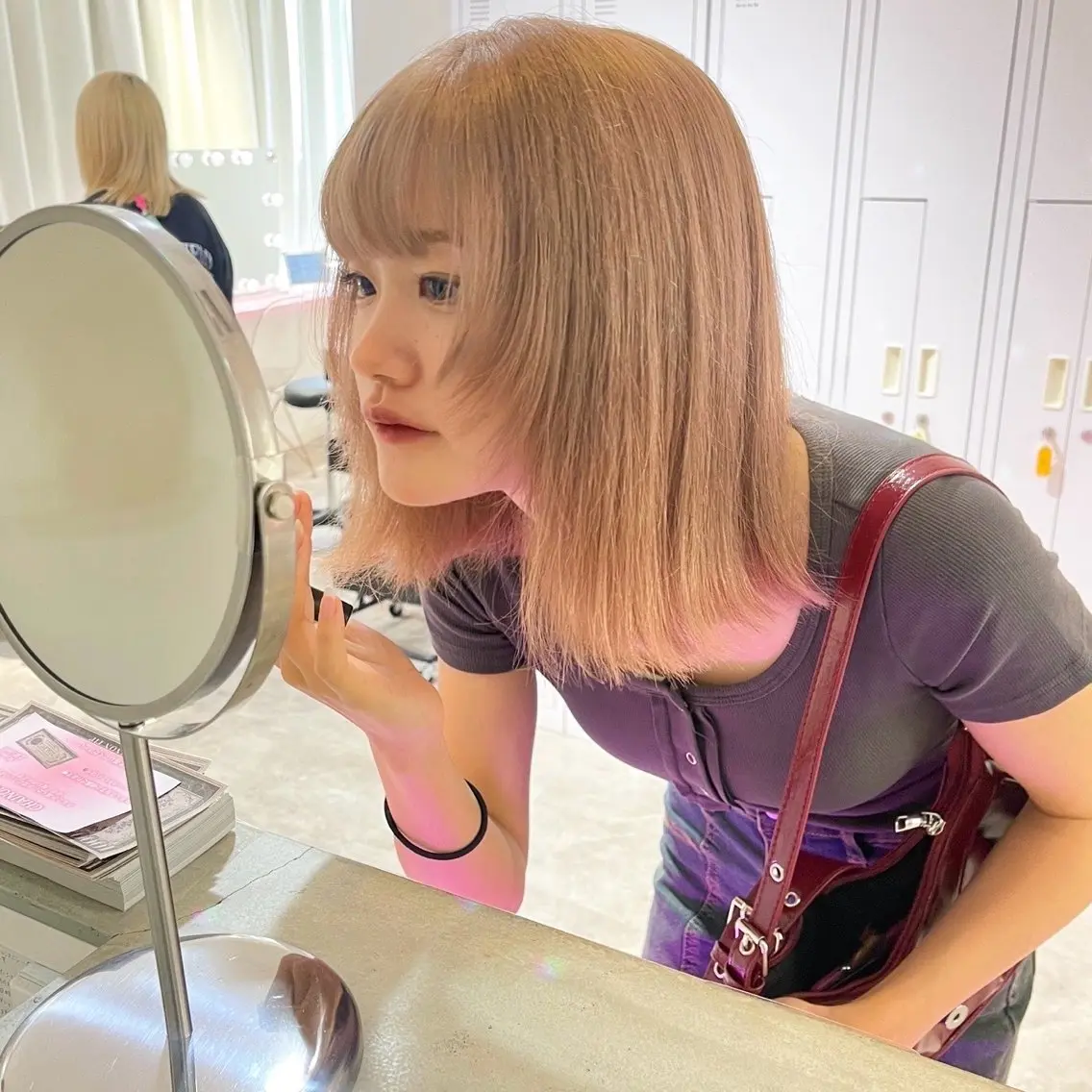ミディアム カラー カット ヘアカラー 🎀ミルクティー/暖 色×レイヤー/マリアのヘアスタイル
