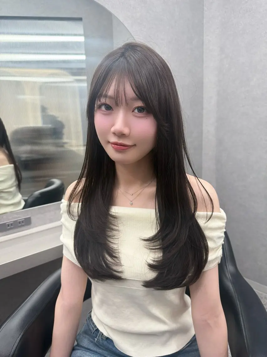 ロング カラー 韓国風ヘア レイヤーカット カット ヘアカラー トリートメント レイヤーカット /顔周り/和奏︎♪のヘアスタイル