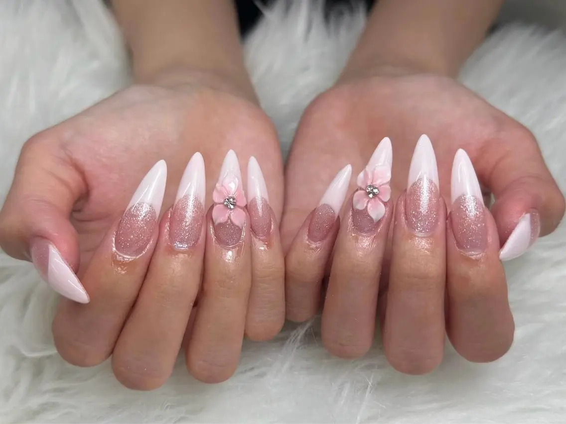 ネイル アートネイル 長さ出し ジェルネイル キラキラネイル 韓国ネイル ハンドネイル ハンドケア Nova Nail _Shinsaiのネイルデザイン