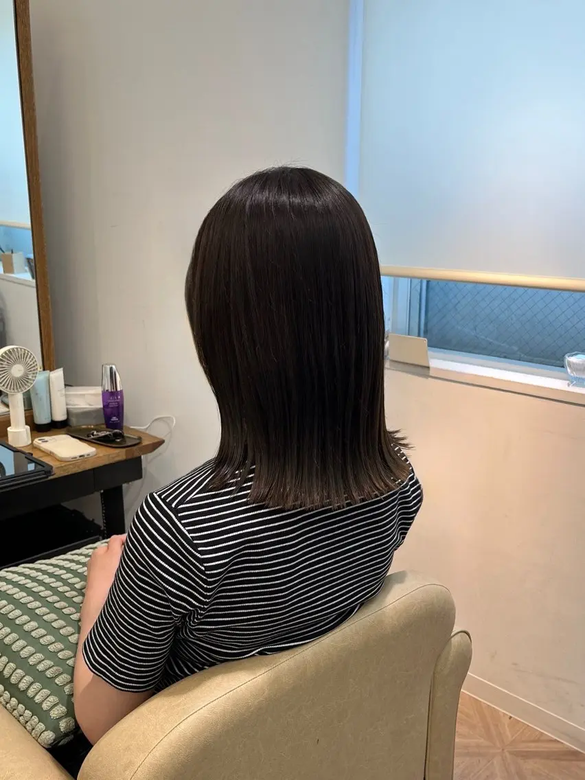ミディアム カラー カット ヘアカラー トリートメント 阿部 美春のヘアスタイル