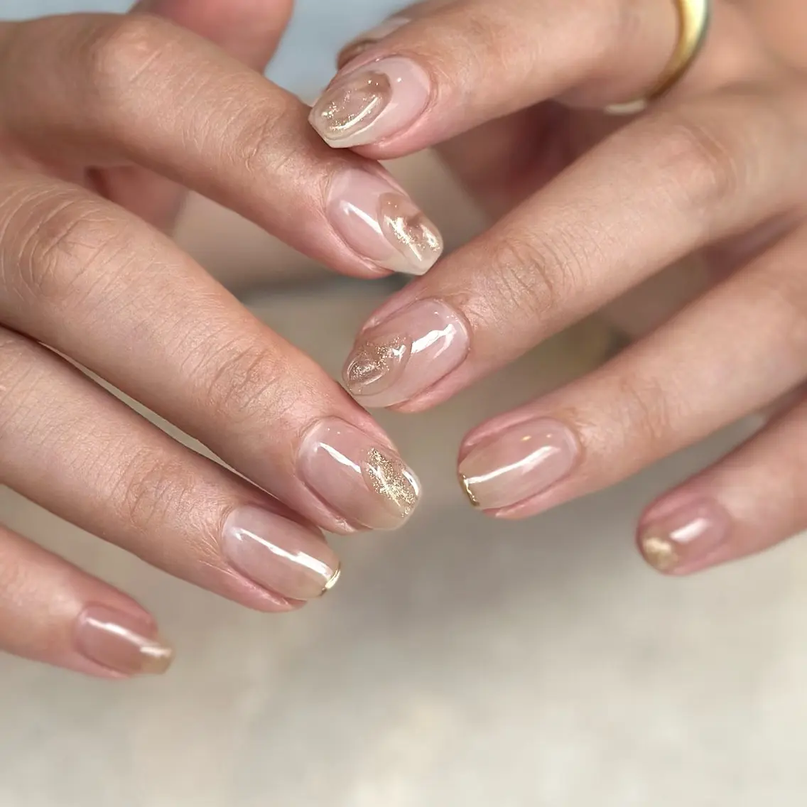 ネイル ニュアンスネイル aoi .のネイルデザイン