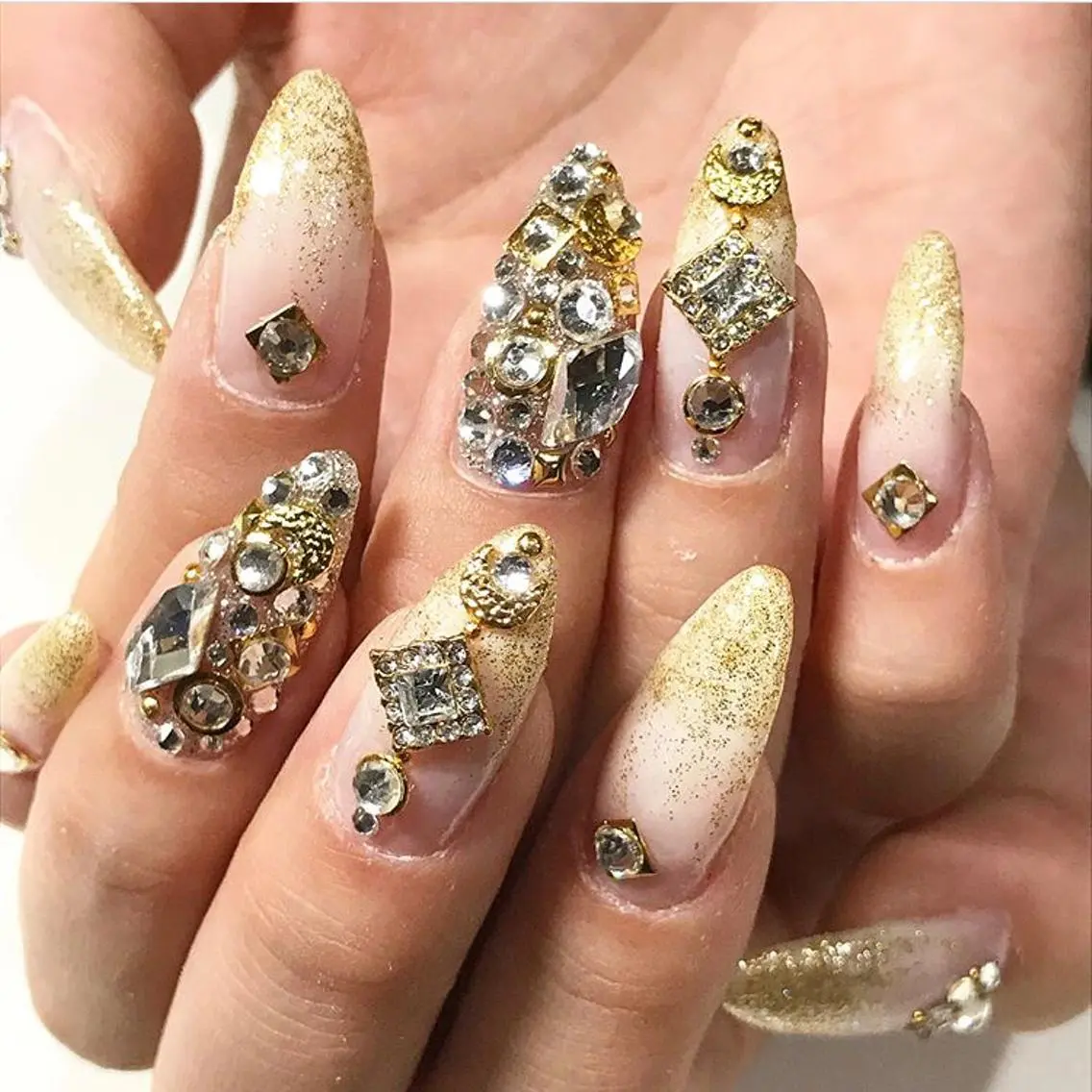 ネイル 渋谷／チップ長さ出し 👑アプレgel-xのネイルデザイン