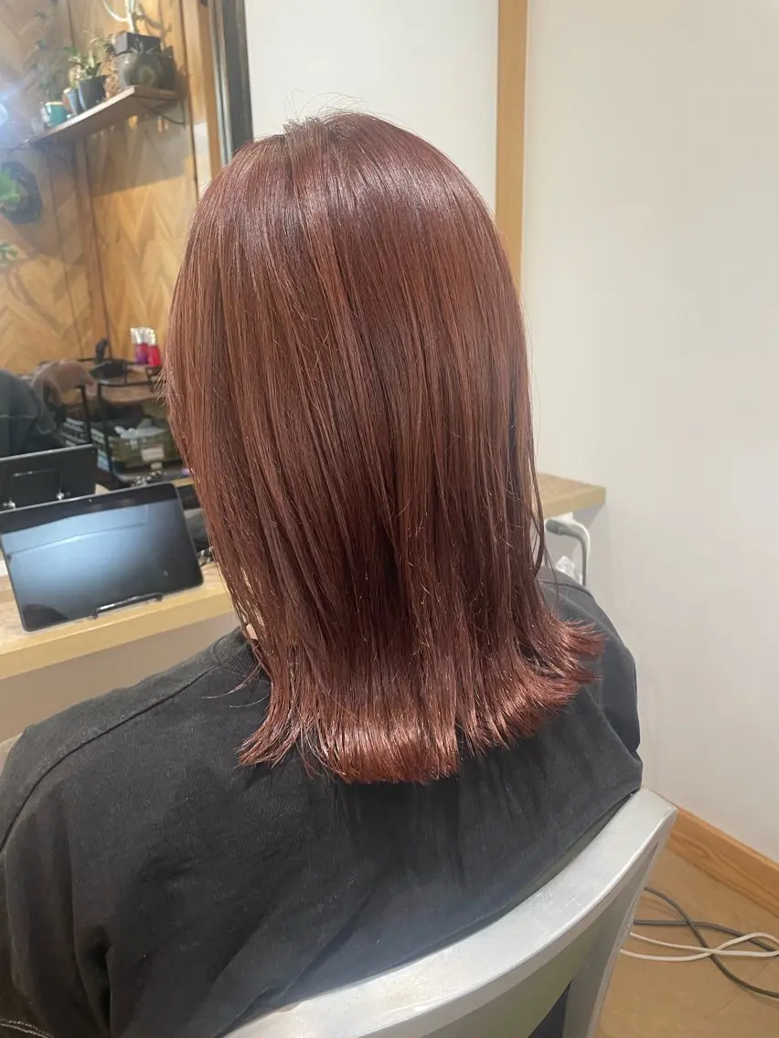 ミディアム カット ヘアカラー トリートメント 山口 里莉のヘアスタイル