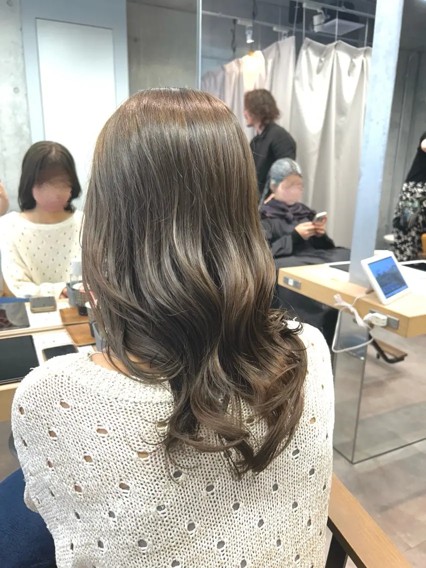 セミロング カラー SHIHO🌟/ 髪質改善ストレートのヘアスタイル