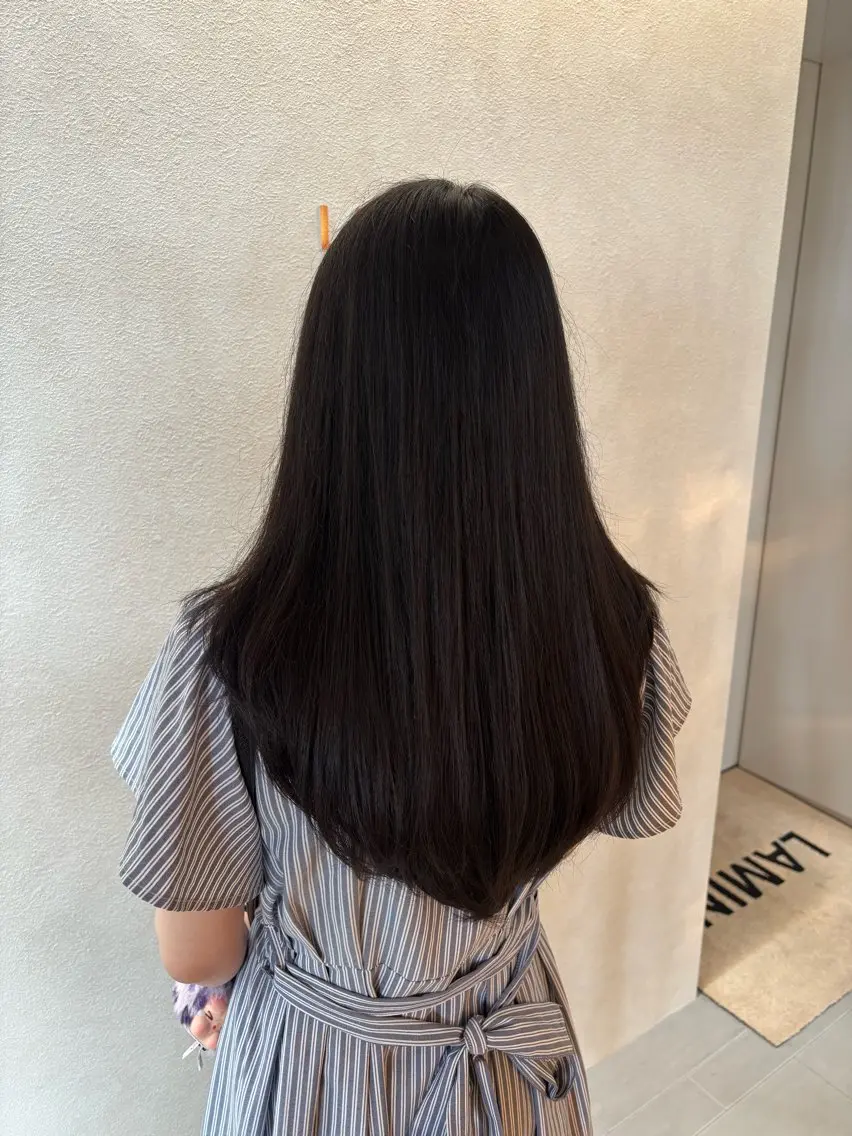 ロング レイヤーカット カット トリートメント ヘッドスパ アカデミーサロン HIMARIのヘアスタイル