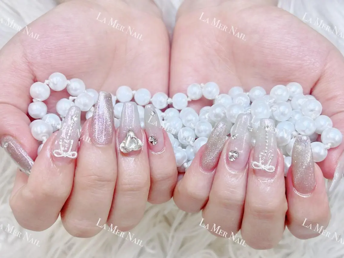 ネイル 🌻 Momoko_のネイルデザイン