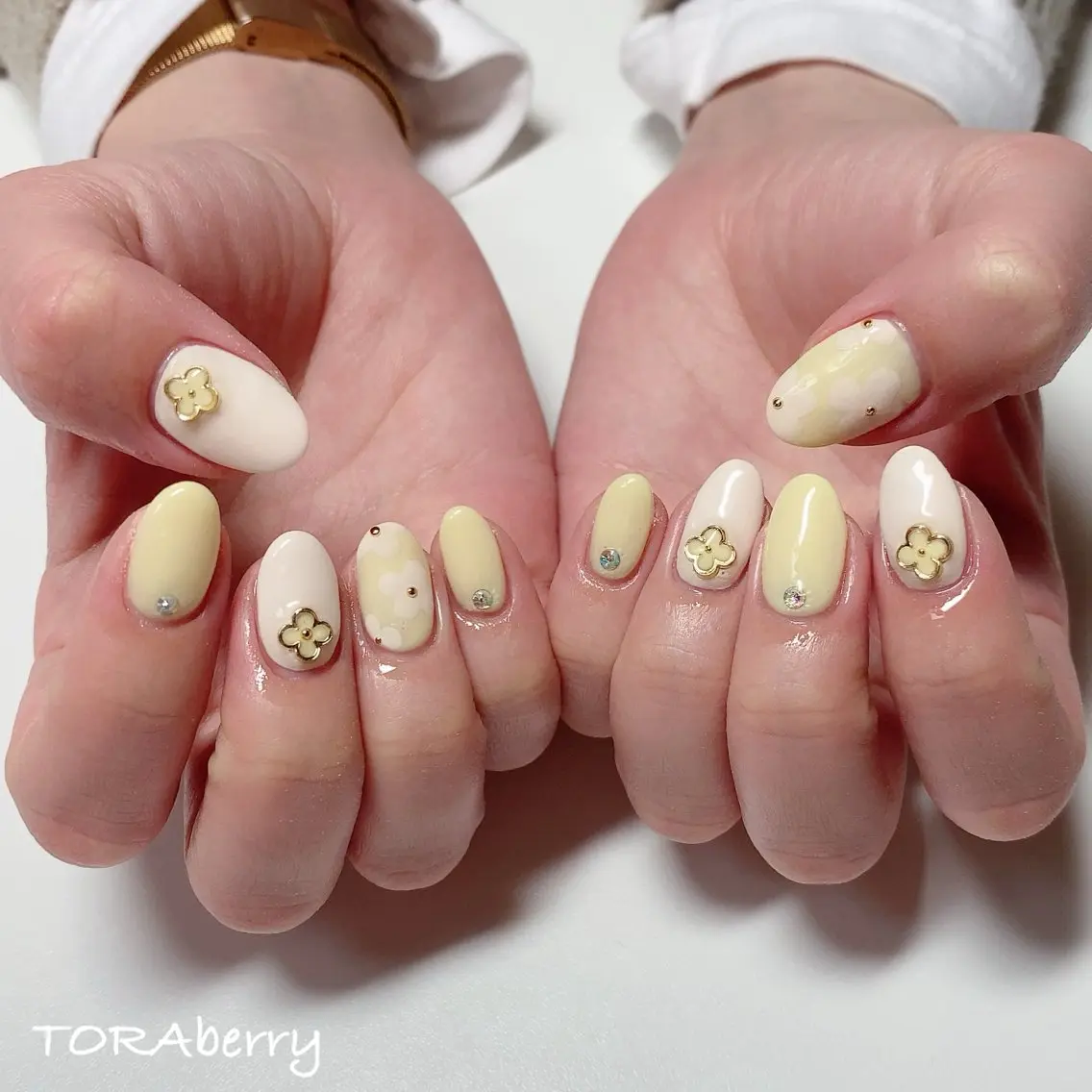 ネイル ハンドネイル ネイリスト なつみのネイルデザイン
