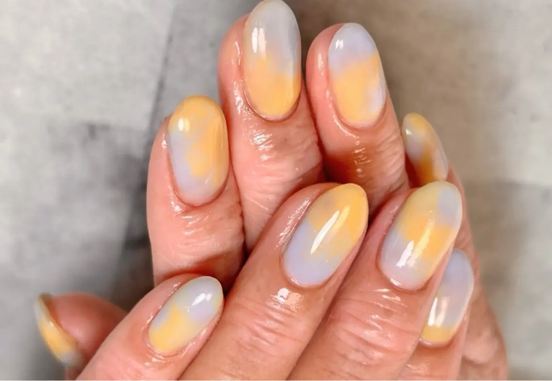 ネイル 春ネイル 黄色 ishida miokaのネイルデザイン