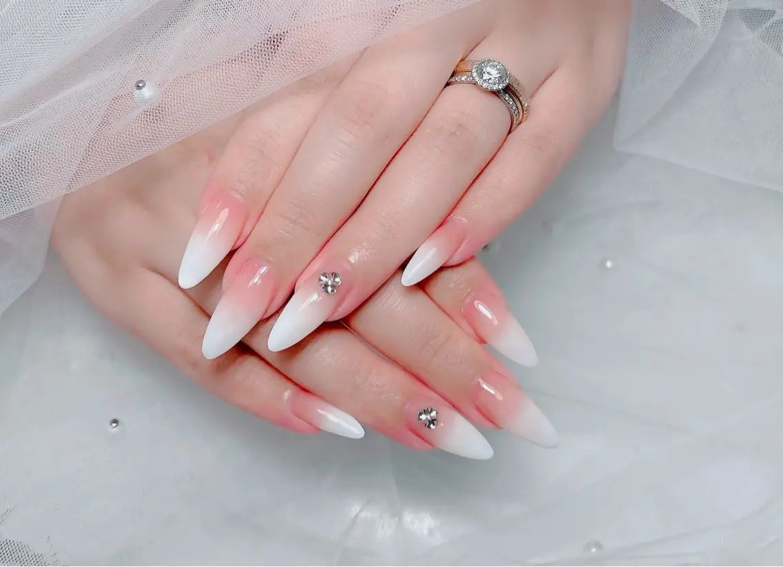 ネイル アートネイル 韓国ネイル 持ち込み ワンホンネイル ハンドネイル Lenie Nail Salonのネイルデザイン