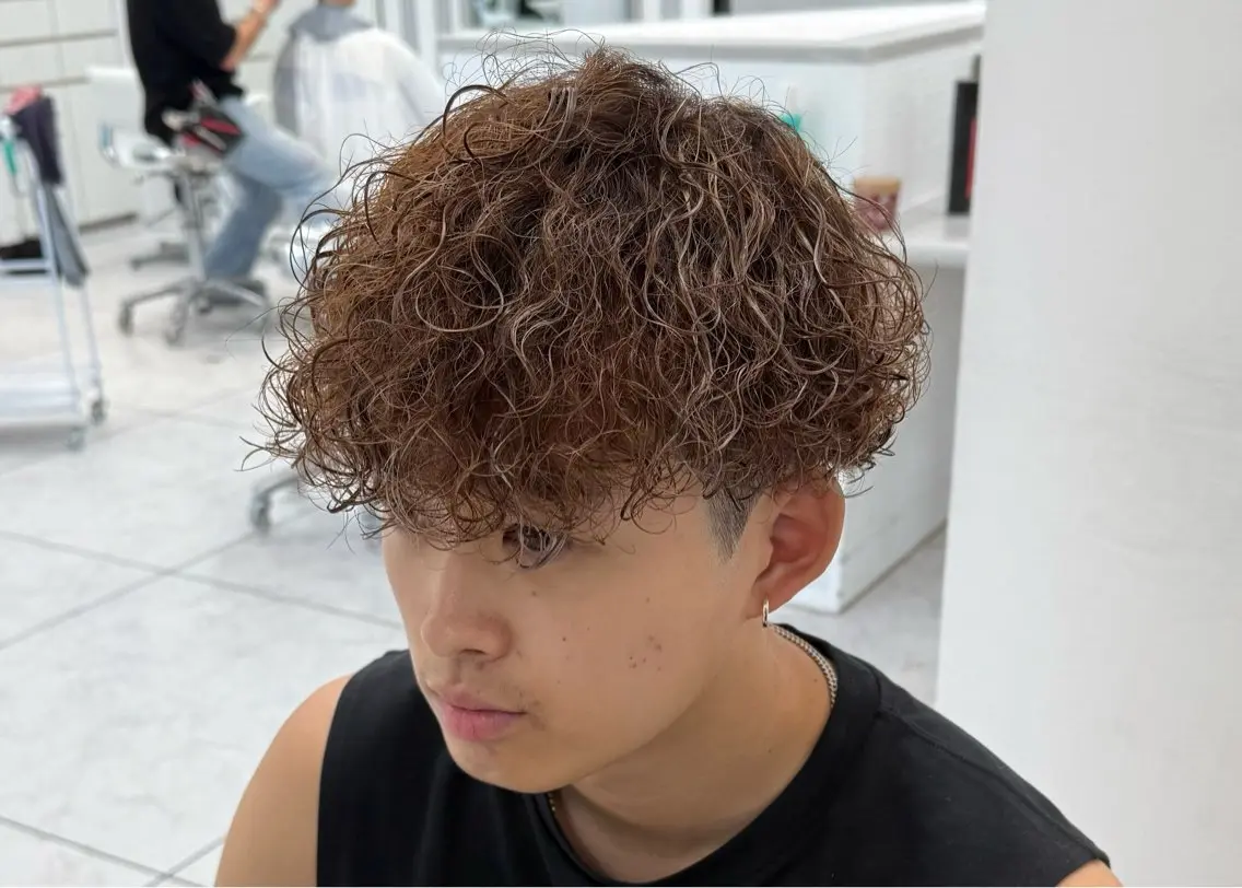 ショート カラー メンズ ブラウンカラー ヘアカラー 🔥メンズ特化美容師 🔥石川大雅のヘアスタイル