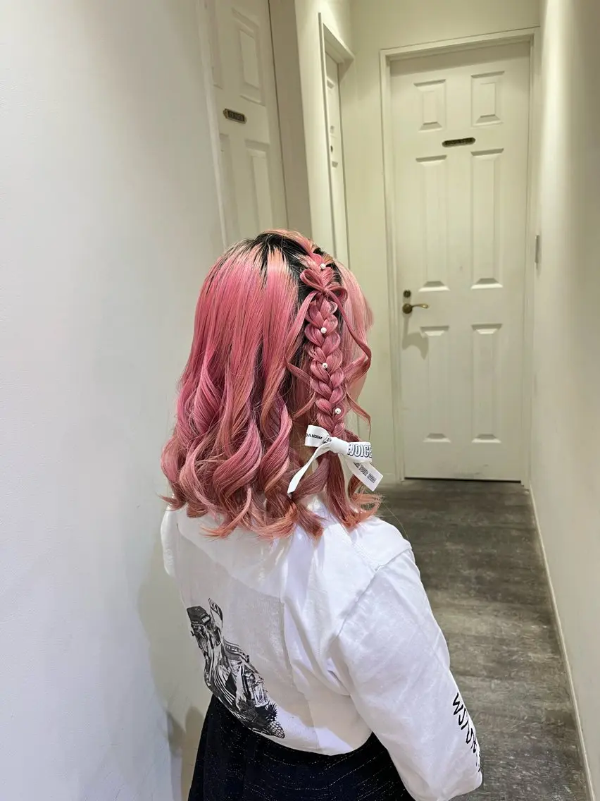 ヘアアレンジ ヘアセット エクステ🎀 暖色カラー🎀amiのヘアスタイル