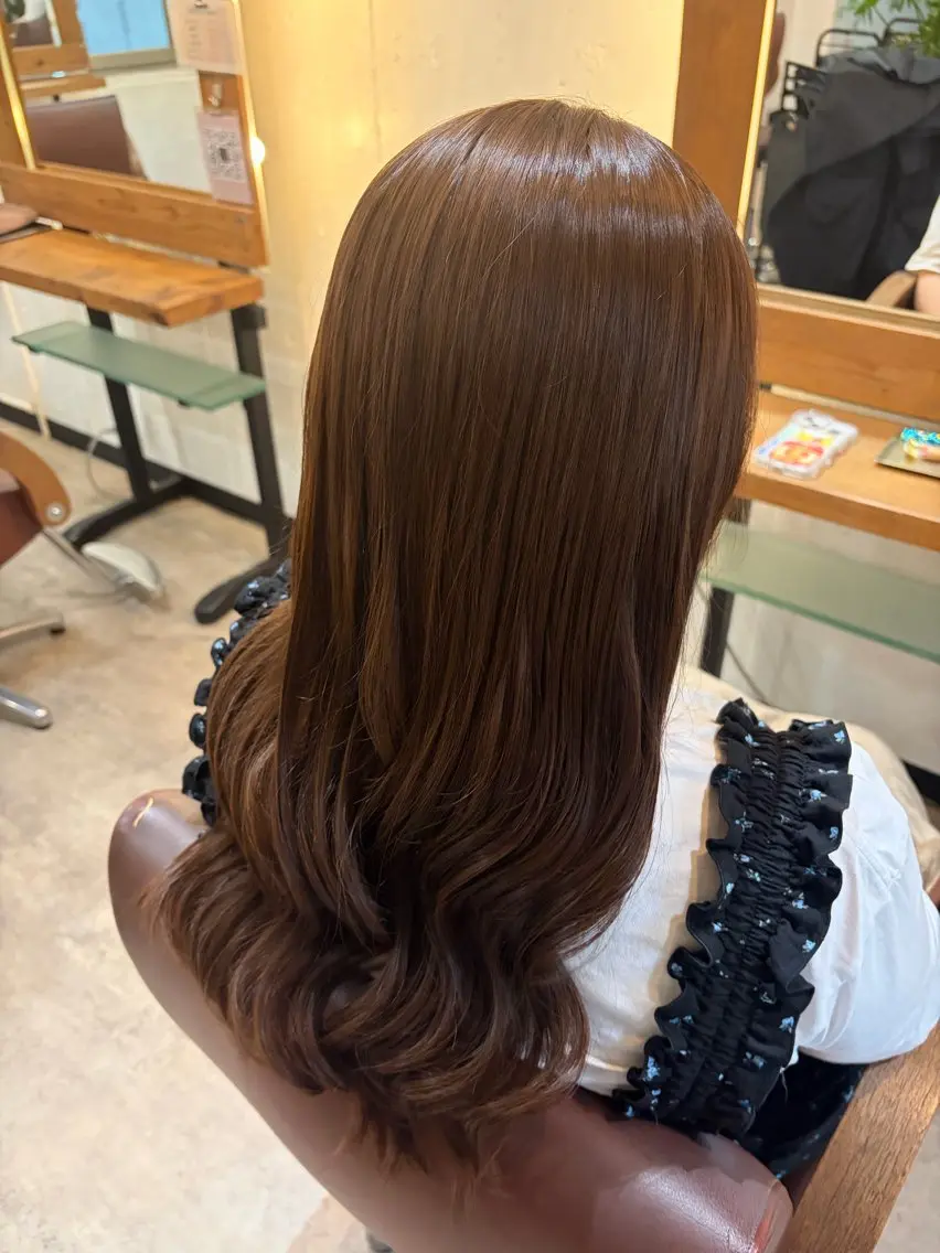 カラー ブラウンカラー rino / auraのヘアスタイル