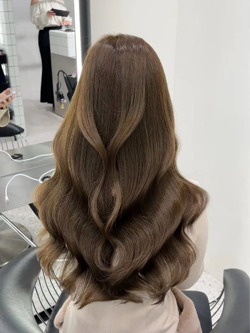 ロング カラー ヘアカラー ブリーチなしヘーゼル 🤎透明感カラー 唯のヘアスタイル