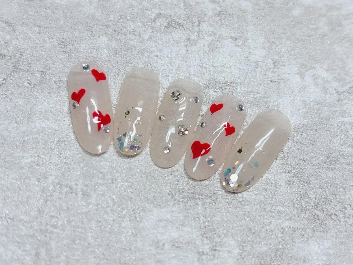 ネイル バレンタイン Nail •Head スパFortunaのネイルデザイン