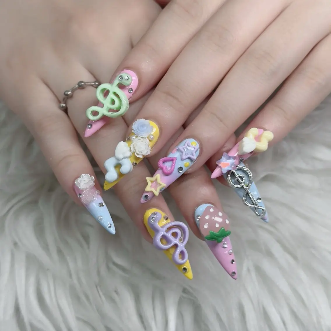 ネイル フットネイル フレンチネイル グラデーション 韓国ネイル ロングネイル ハンドネイル Hani Nail Salonのネイルデザイン