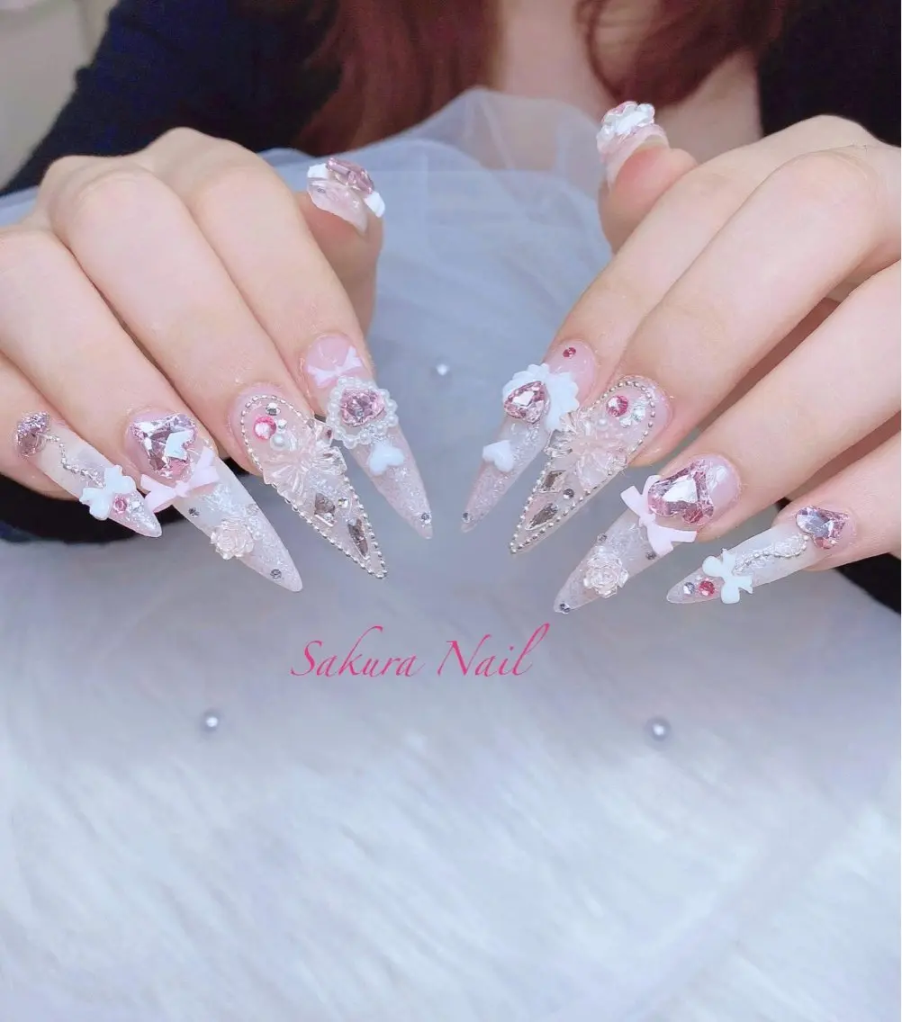 ネイル オーロラネイル クリアネイル ジェルネイル ガーリー 韓国ネイル ハンドネイル Sakura Nanaのネイルデザイン