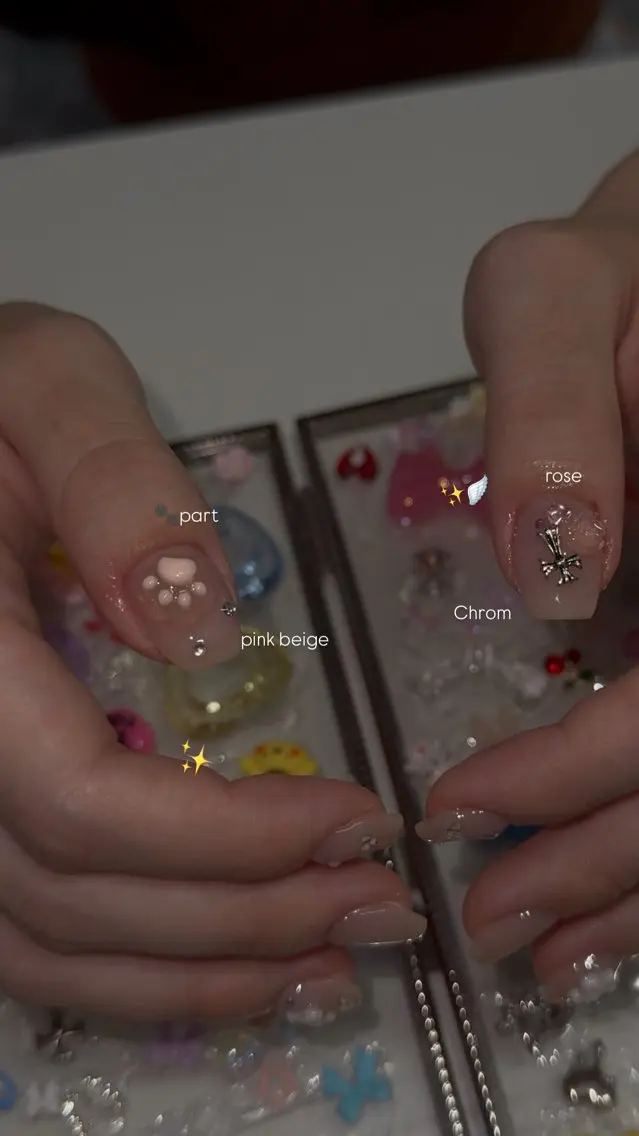 ネイル ハンドネイル Sarina ⋆⭒˚ mavieのネイルデザイン