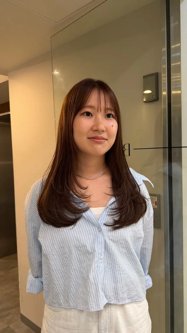 ロング カラー カット momoka Jr.stylistのヘアスタイル