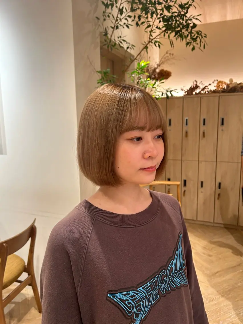 ショート 大山杏奈/ショート ボブ/カットモデルのヘアスタイル